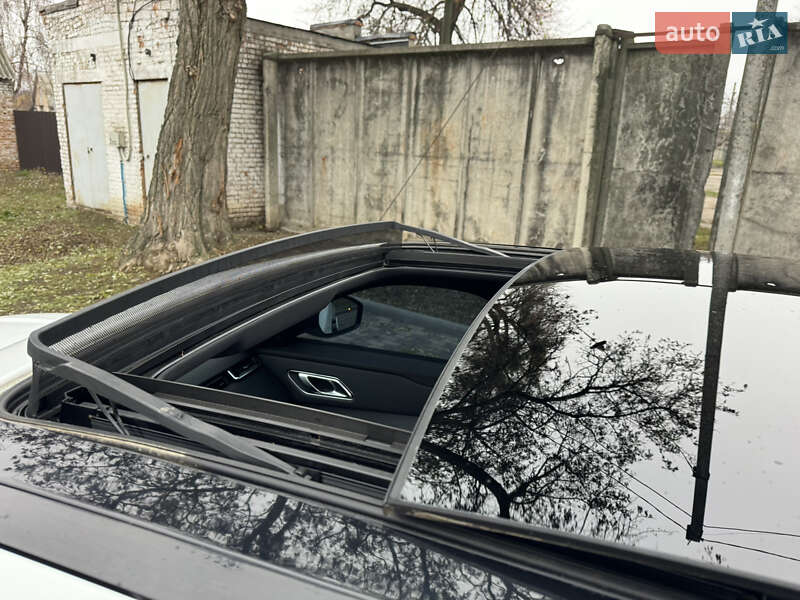 Позашляховик / Кросовер Land Rover Range Rover Velar 2018 в Києві