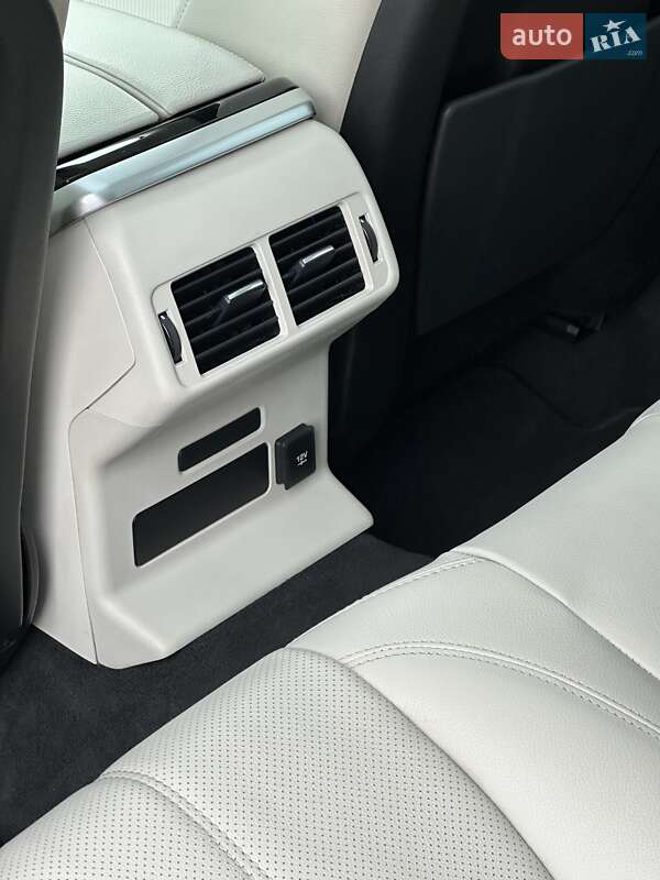 Позашляховик / Кросовер Land Rover Range Rover Velar 2019 в Києві фото 22 Позашляховик / Кросовер Land Rover Range Rover Velar 2019 в Києві