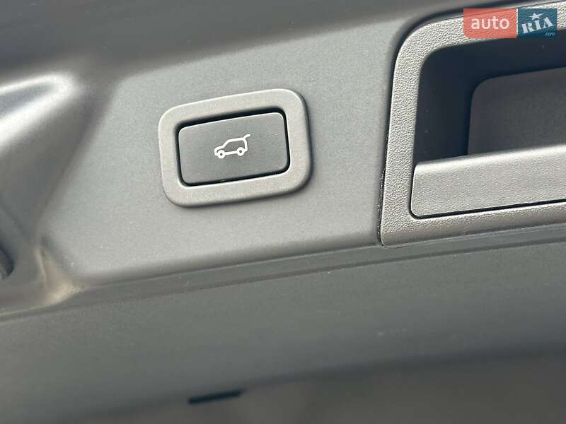 Позашляховик / Кросовер Land Rover Range Rover Velar 2019 в Києві фото 33 Позашляховик / Кросовер Land Rover Range Rover Velar 2019 в Києві