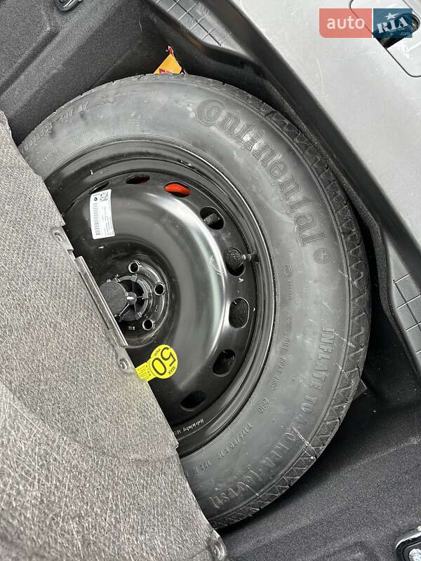 Позашляховик / Кросовер Land Rover Range Rover Velar 2019 в Києві фото 34 Позашляховик / Кросовер Land Rover Range Rover Velar 2019 в Києві