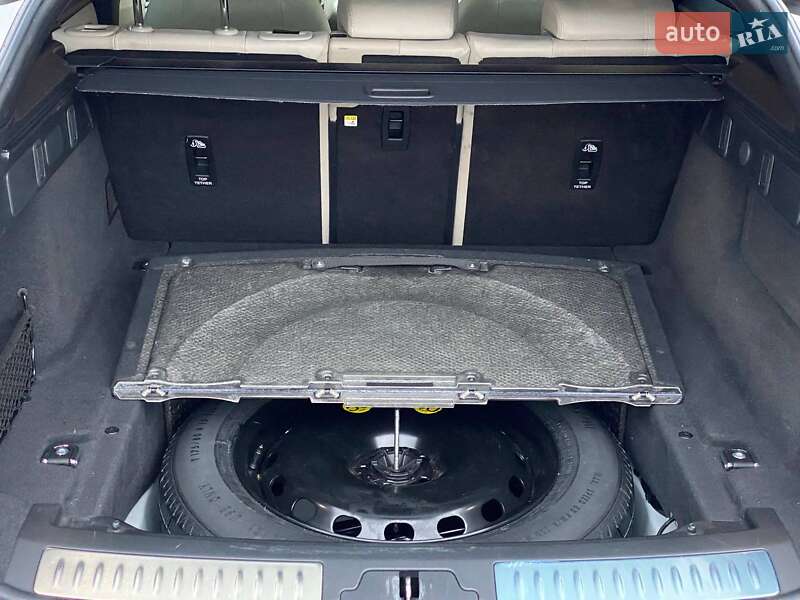 Внедорожник / Кроссовер Land Rover Range Rover Velar 2022 в Киеве