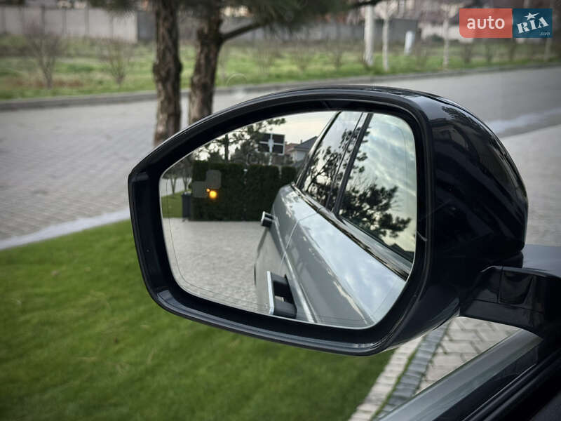 Внедорожник / Кроссовер Land Rover Range Rover Velar 2023 в Одессе фото 26 Внедорожник / Кроссовер Land Rover Range Rover Velar 2023 в Одессе
