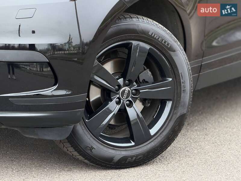 Позашляховик / Кросовер Land Rover Range Rover Velar 2017 в Кривому Розі