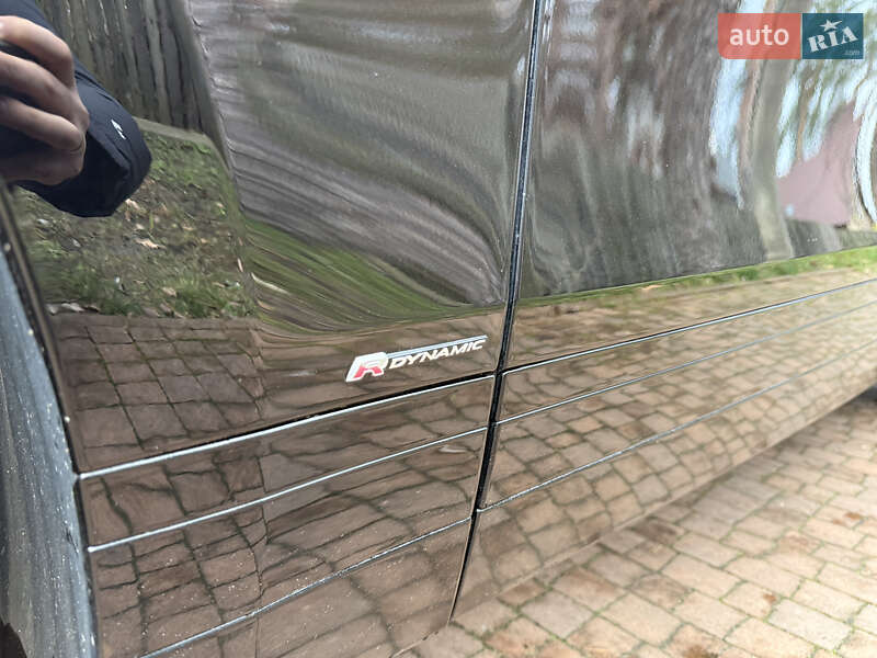 Внедорожник / Кроссовер Land Rover Range Rover Velar 2019 в Киеве фото 26 Внедорожник / Кроссовер Land Rover Range Rover Velar 2019 в Киеве