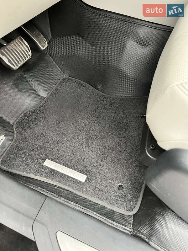 Позашляховик / Кросовер Land Rover Range Rover Velar 2019 в Дніпрі