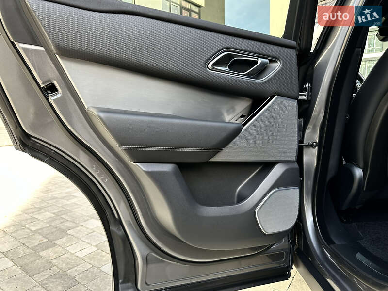 Внедорожник / Кроссовер Land Rover Range Rover Velar 2018 в Ивано-Франковске фото 45 Внедорожник / Кроссовер Land Rover Range Rover Velar 2018 в Ивано-Франковске