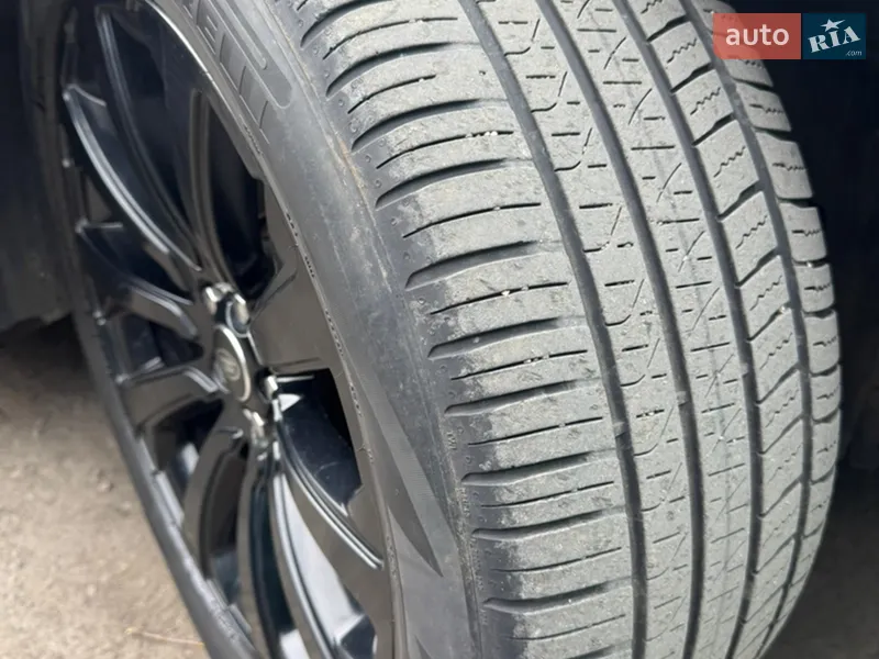 Land Rover Range Rover Velar 2019 VIN SALYB2FV0KA219171 фото оголошення 19 з 38