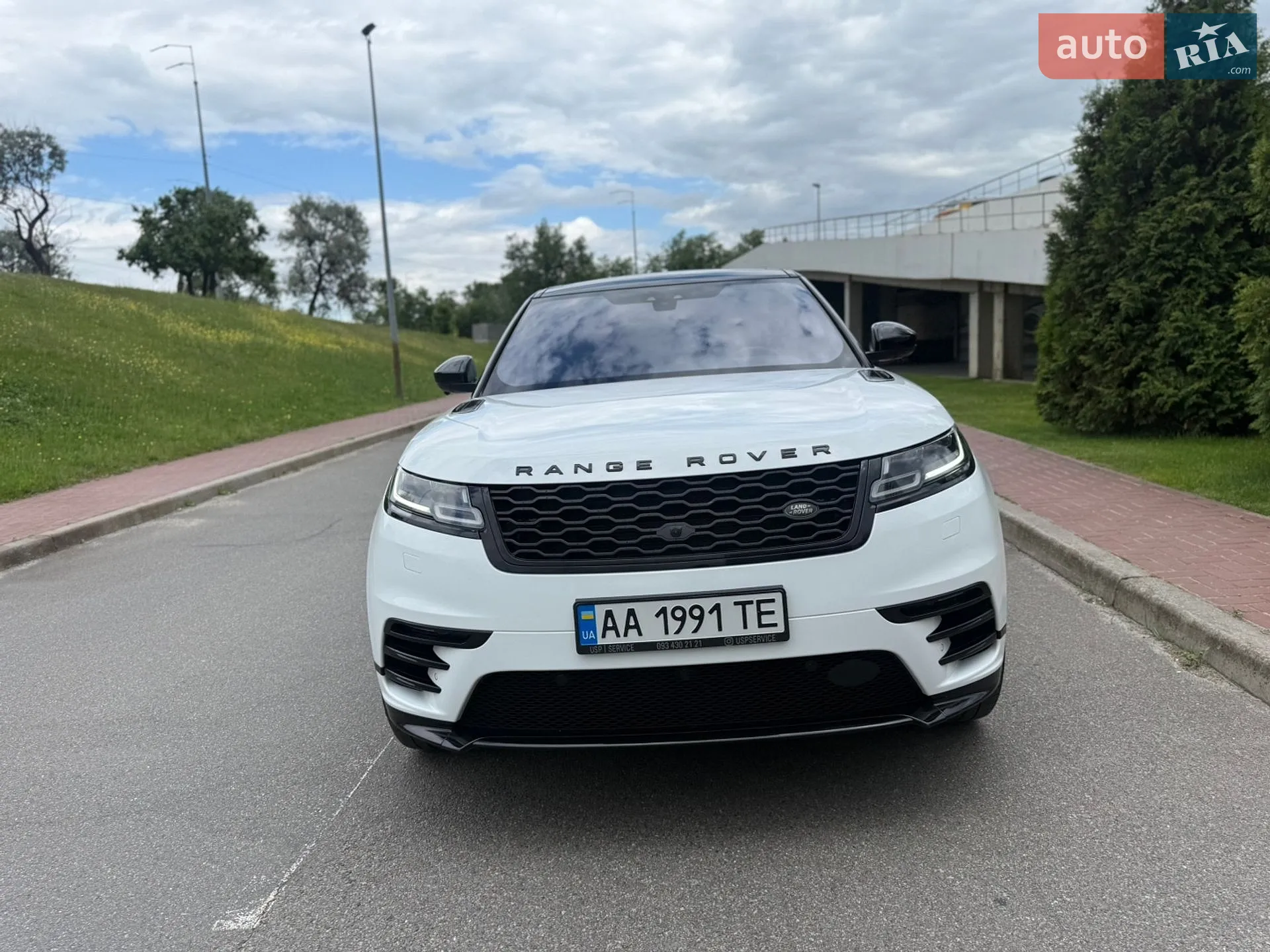 2017 Land Rover Range Rover Velar - мініатюра 18