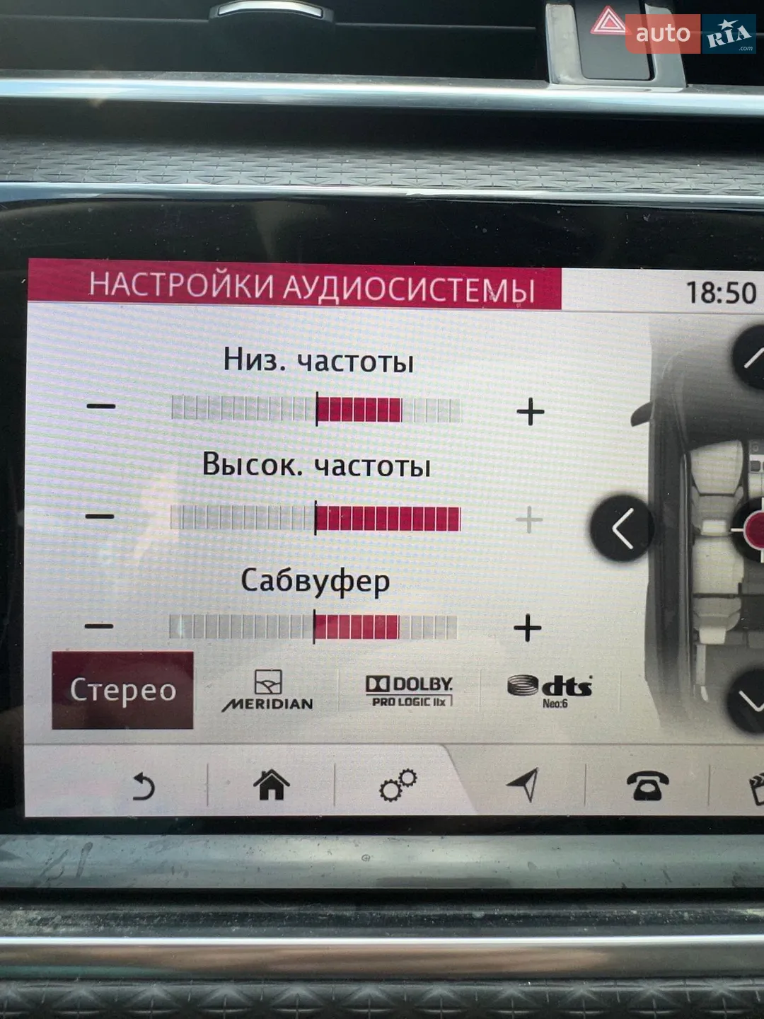 2018 Land Rover Range Rover Velar - мініатюра 17