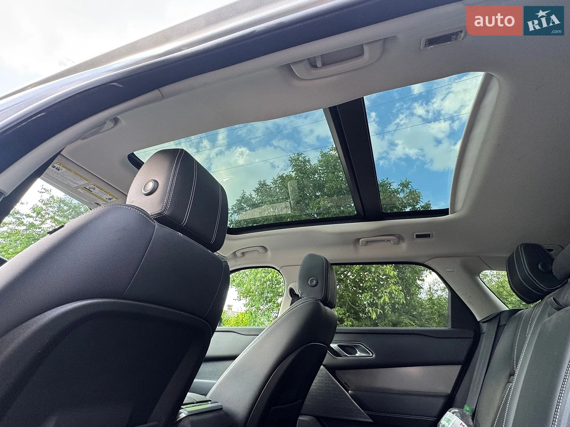 2018 Land Rover Range Rover Velar - мініатюра 12