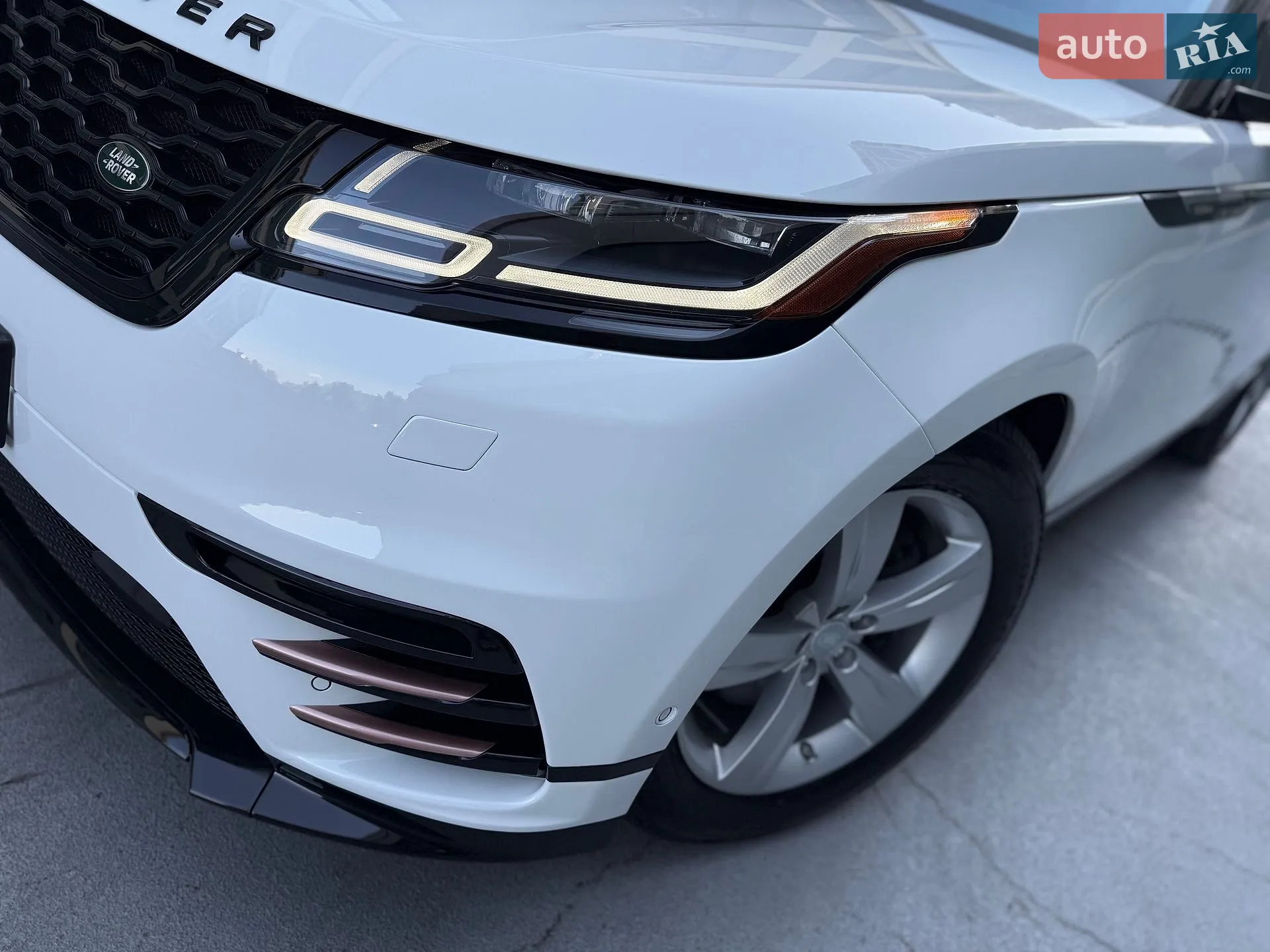 2018 Land Rover Range Rover Velar - мініатюра 40