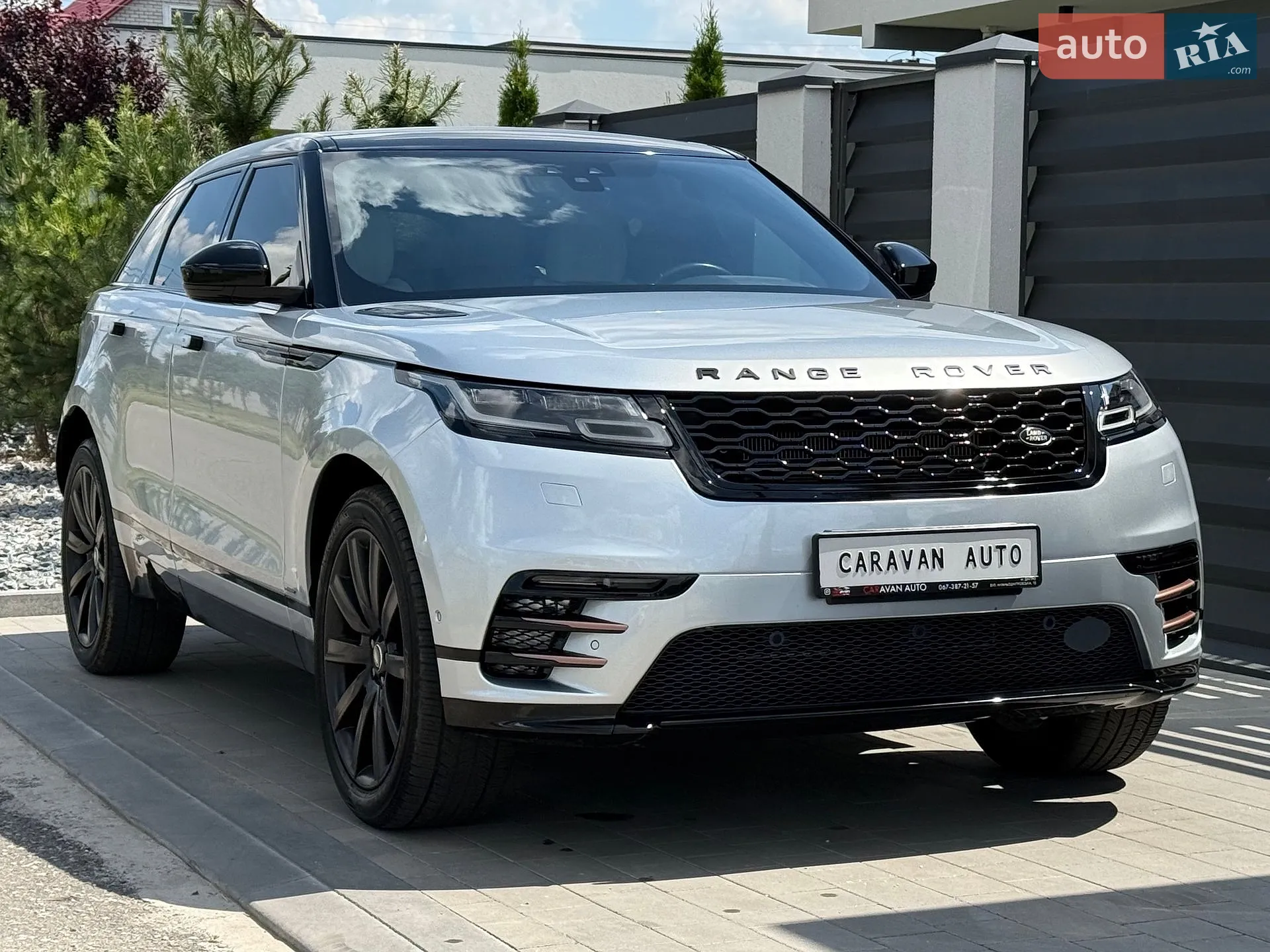 2018 Land Rover Range Rover Velar - мініатюра 14