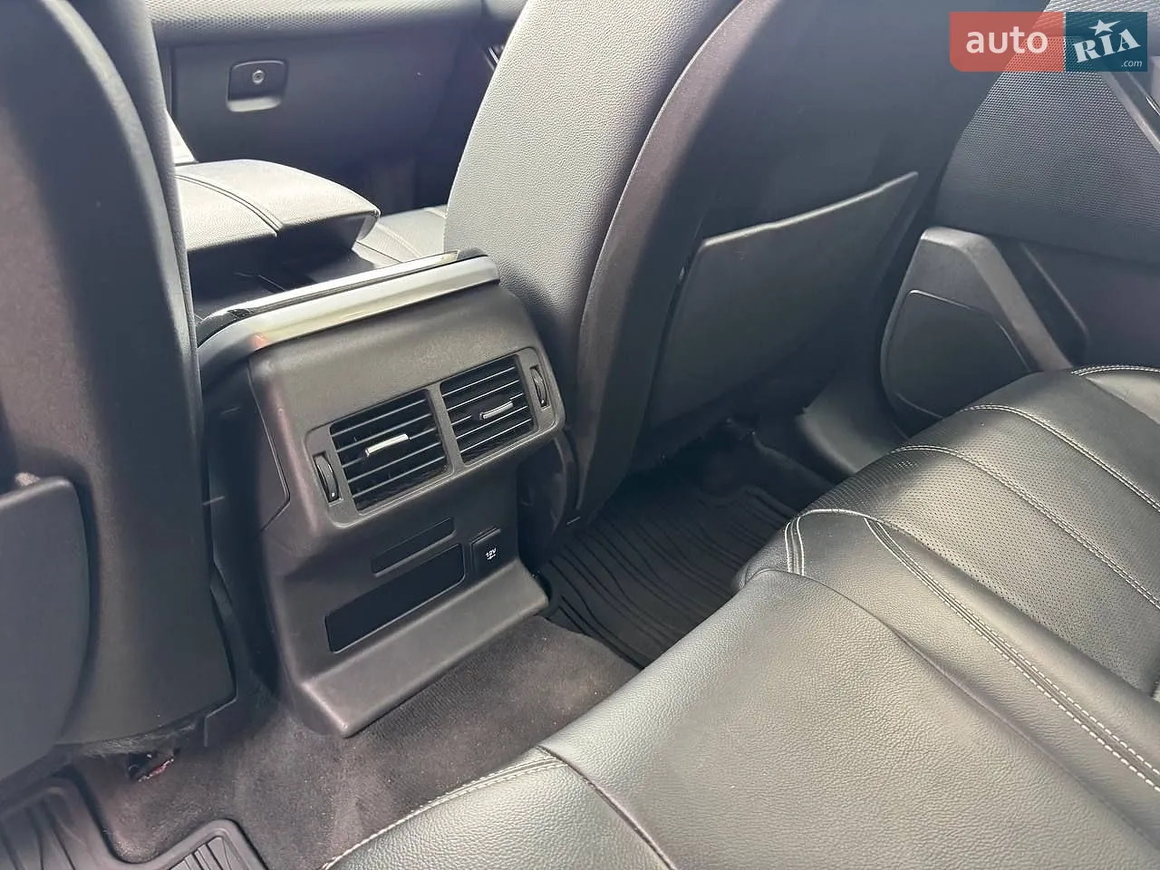 2018 Land Rover Range Rover Velar - мініатюра 12
