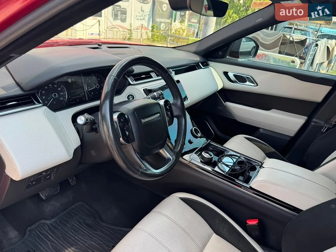 2017 Land Rover Range Rover Velar - мініатюра 29