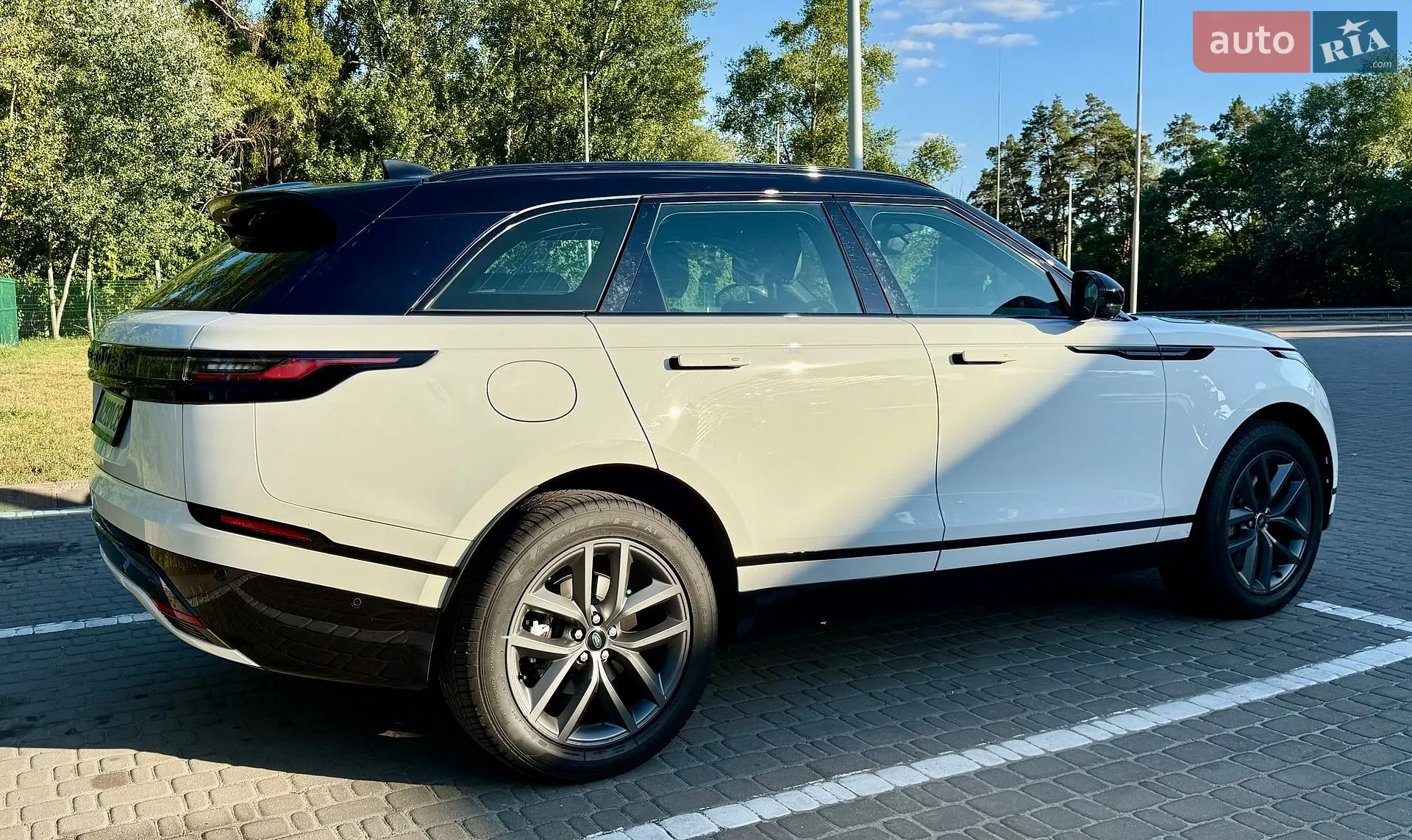 2025 Land Rover Range Rover Velar - мініатюра 41