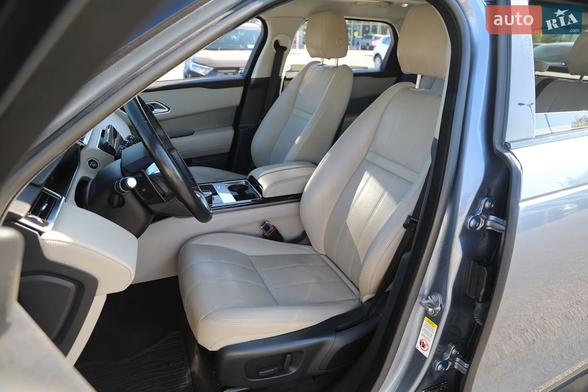 2018 Land Rover Range Rover Velar - мініатюра 13
