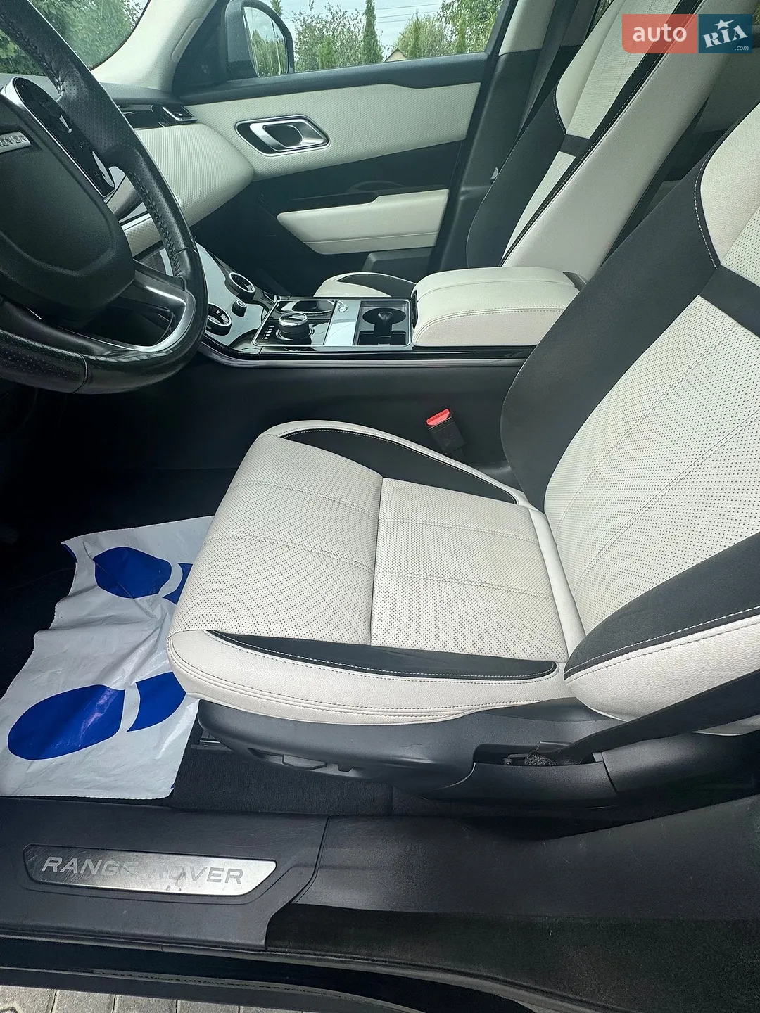 2018 Land Rover Range Rover Velar - мініатюра 18