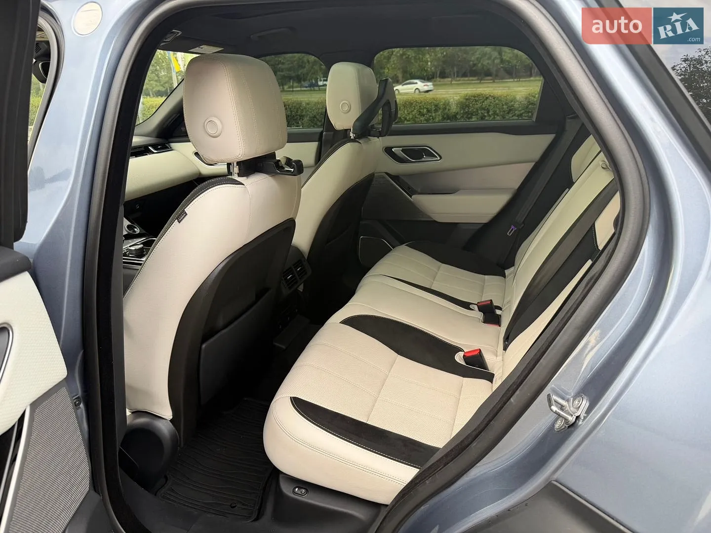 2019 Land Rover Range Rover Velar - мініатюра 15