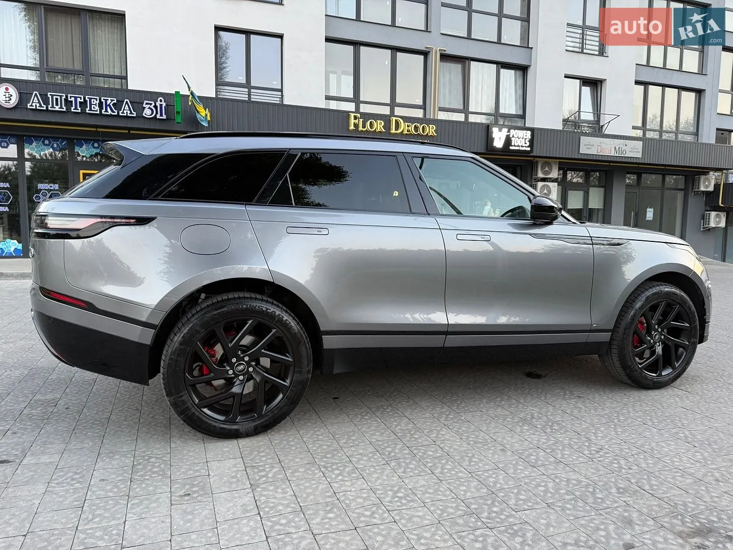 2019 Land Rover Range Rover Velar - мініатюра 32
