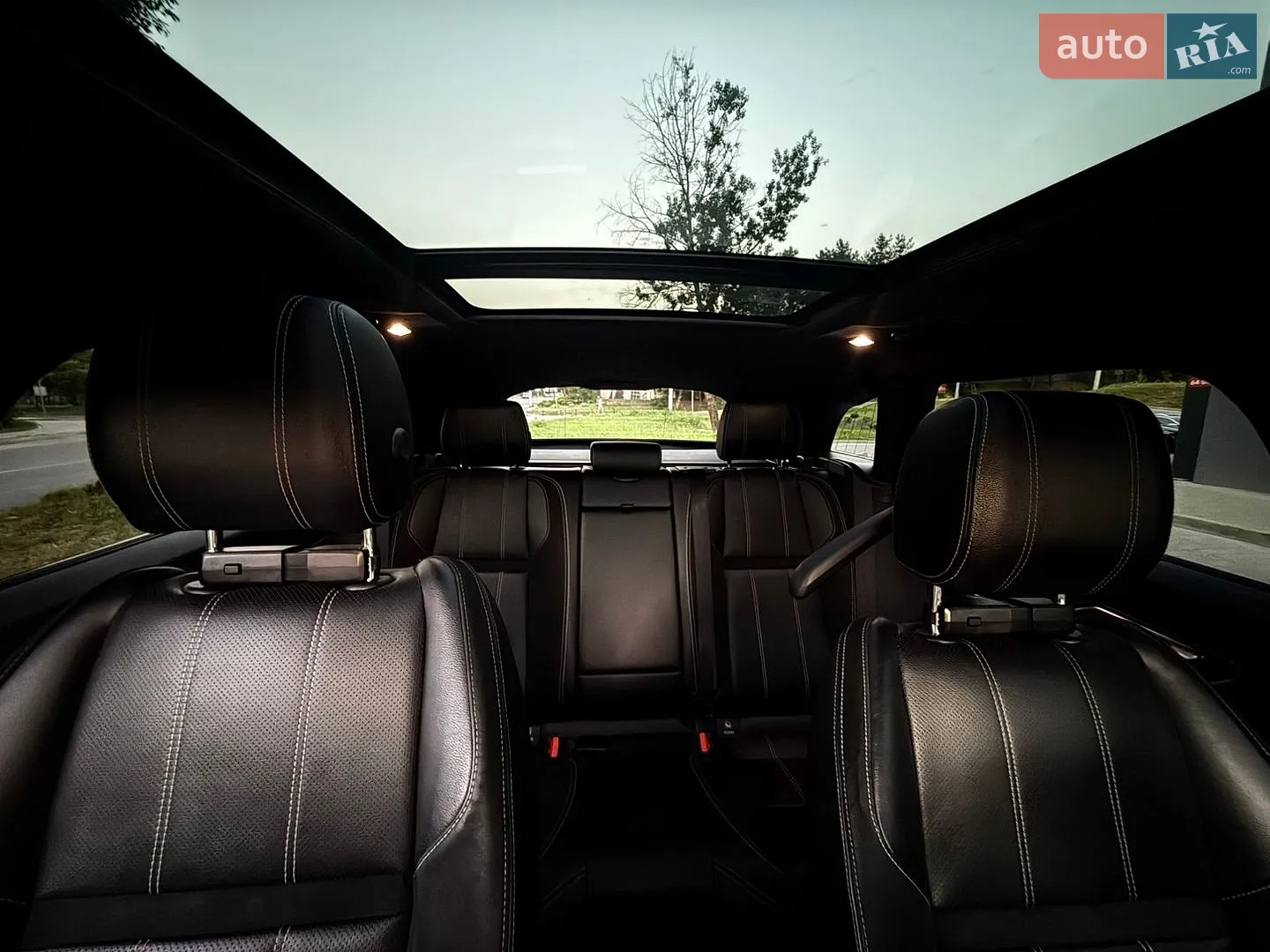 2019 Land Rover Range Rover Velar - мініатюра 53