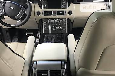 Внедорожник / Кроссовер Land Rover Range Rover 2010 в Черновцах