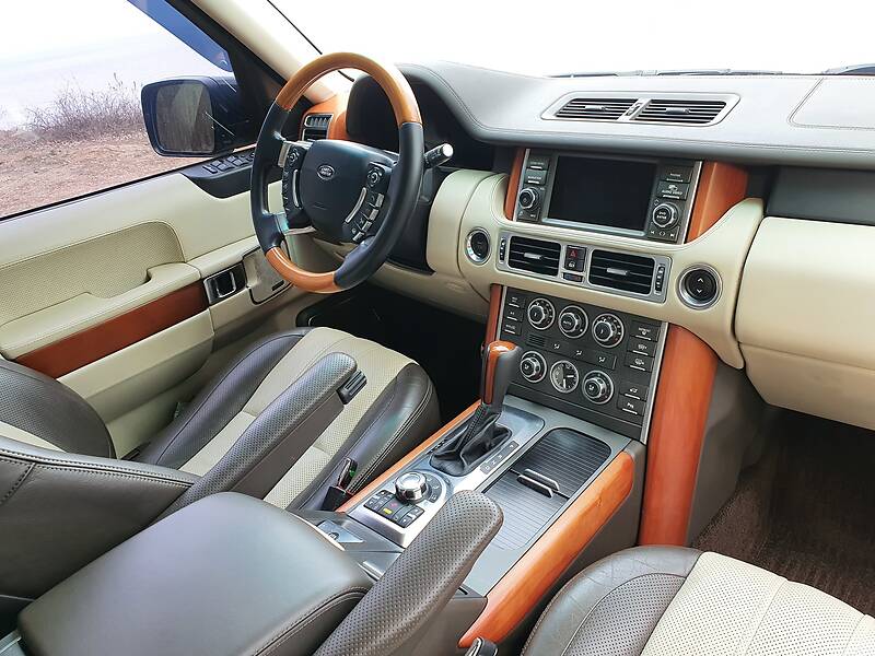 Внедорожник / Кроссовер Land Rover Range Rover 2010 в Киеве