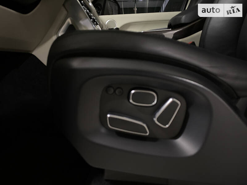 Позашляховик / Кросовер Land Rover Range Rover 2013 в Києві