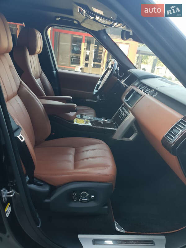 Внедорожник / Кроссовер Land Rover Range Rover 2016 в Черновцах