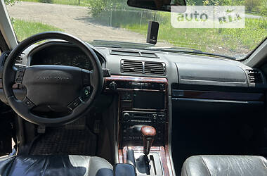Внедорожник / Кроссовер Land Rover Range Rover 2000 в Косове