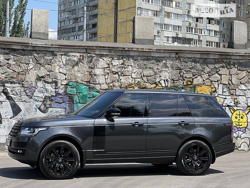 Внедорожник / Кроссовер Land Rover Range Rover 2017 в Киеве