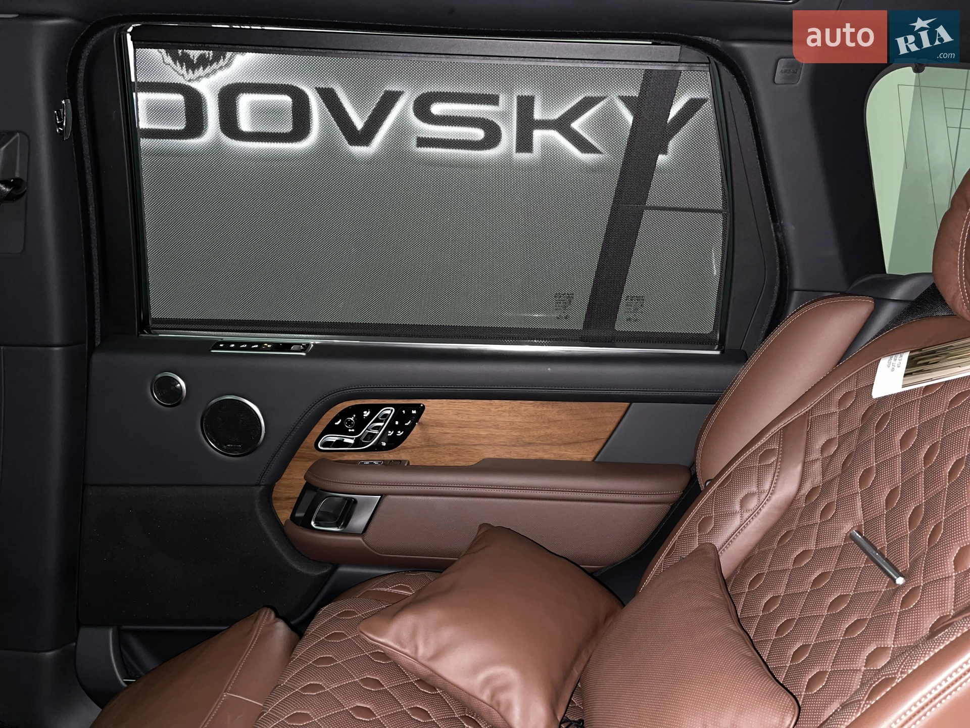2020 Land Rover Range Rover - мініатюра 116