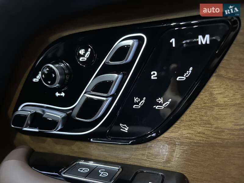 Внедорожник / Кроссовер Land Rover Range Rover 2020 в Одессе фото 129 Внедорожник / Кроссовер Land Rover Range Rover 2020 в Одессе