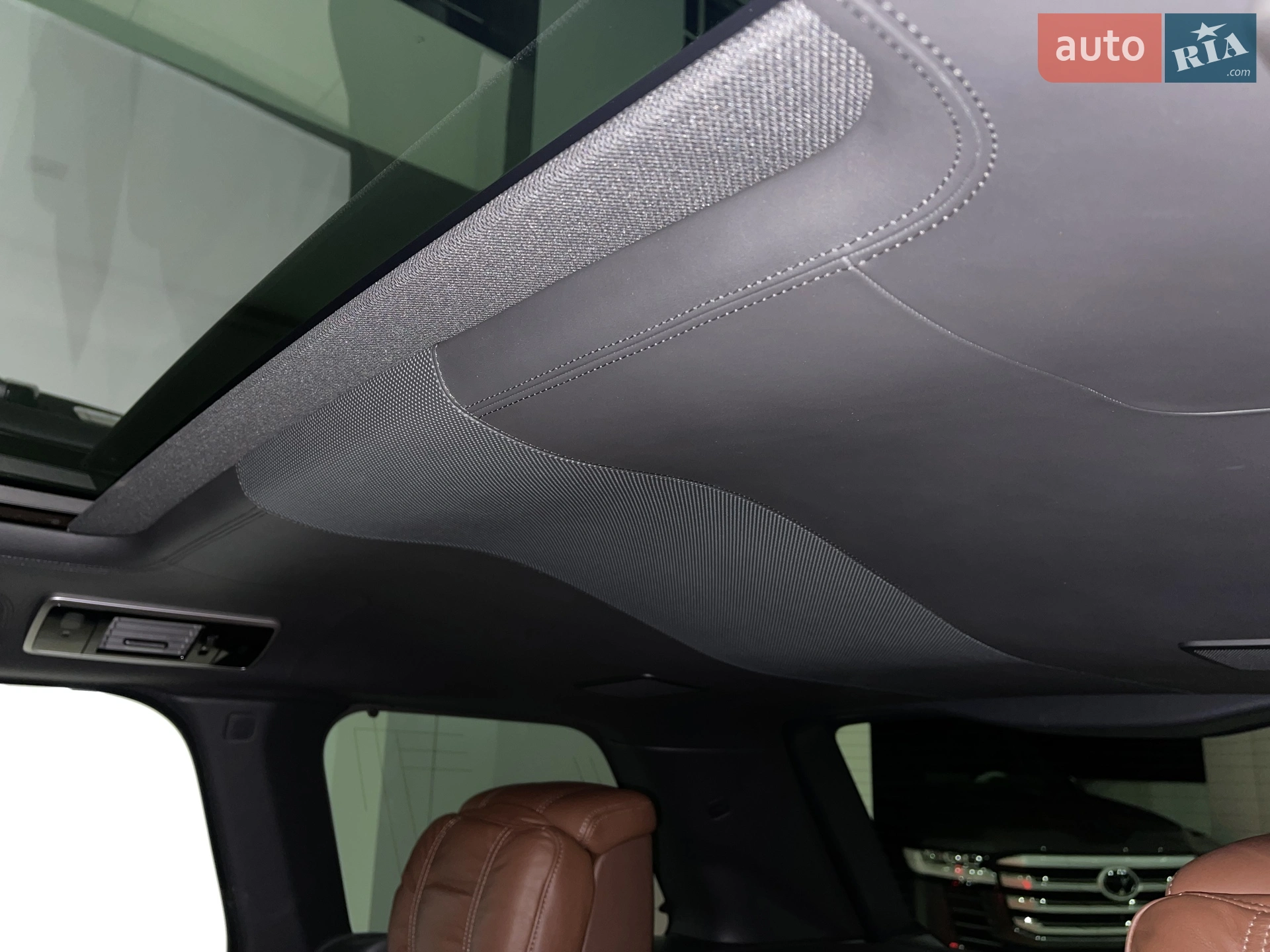 2020 Land Rover Range Rover - мініатюра 170