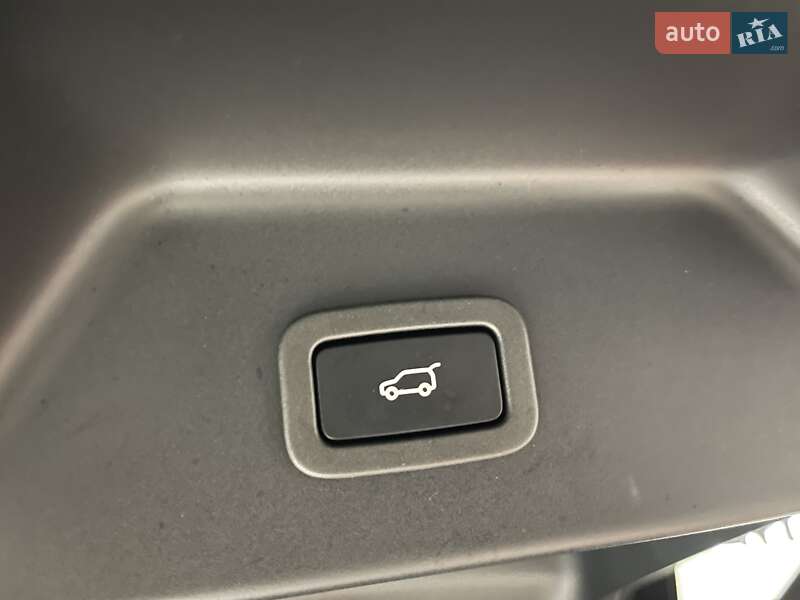 Внедорожник / Кроссовер Land Rover Range Rover 2020 в Одессе фото 194 Внедорожник / Кроссовер Land Rover Range Rover 2020 в Одессе