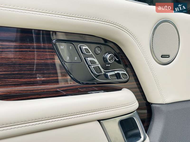 Внедорожник / Кроссовер Land Rover Range Rover 2020 в Киеве