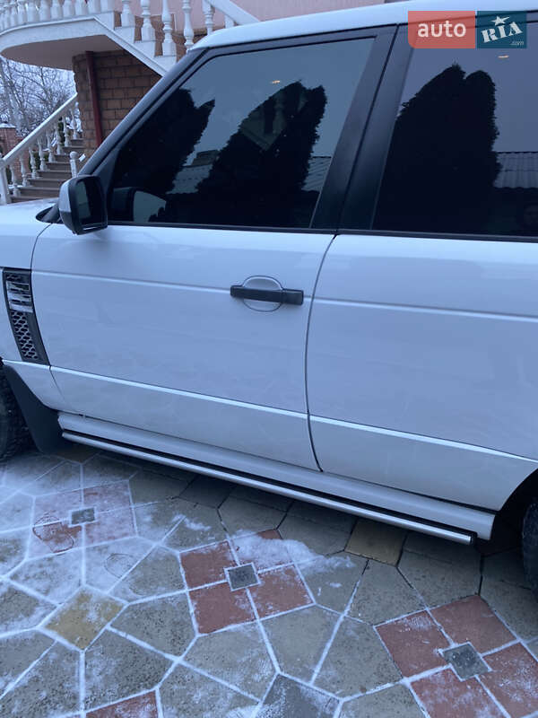 Позашляховик / Кросовер Land Rover Range Rover 2011 в Чернівцях