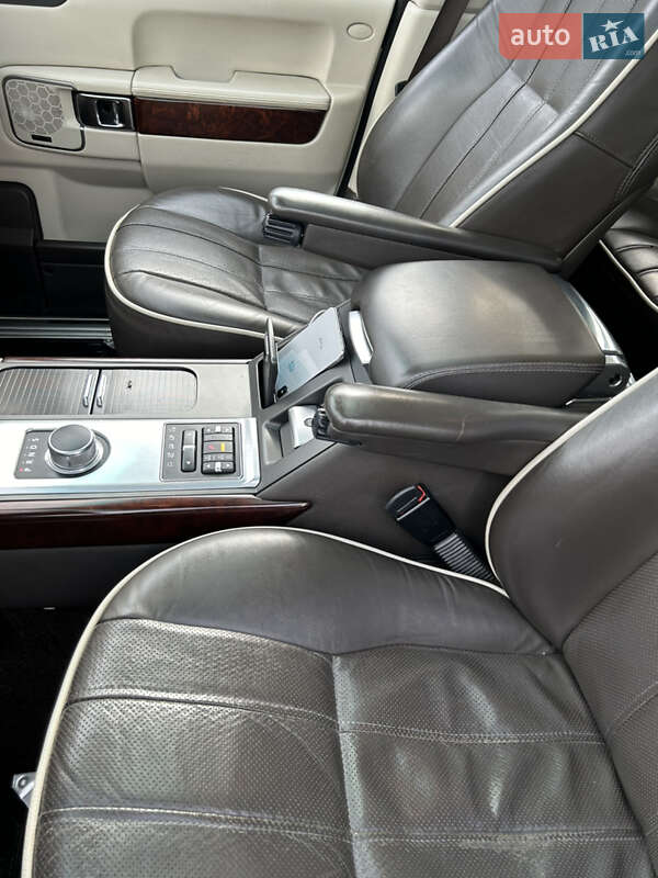 Внедорожник / Кроссовер Land Rover Range Rover 2012 в Мукачево