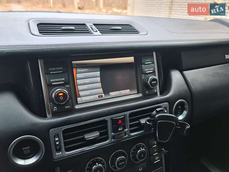 Позашляховик / Кросовер Land Rover Range Rover 2011 в Києві