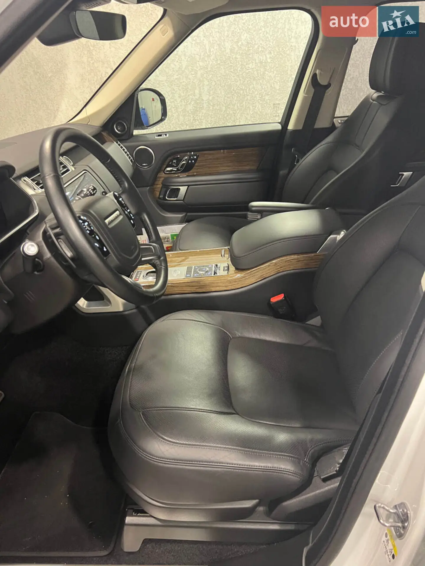 2018 Land Rover Range Rover - мініатюра 3