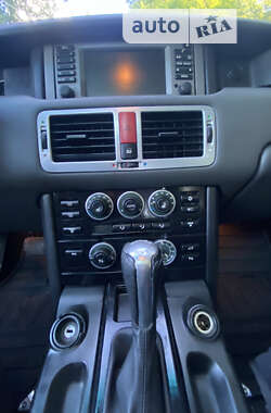 Позашляховик / Кросовер Land Rover Range Rover 2003 в Чернівцях