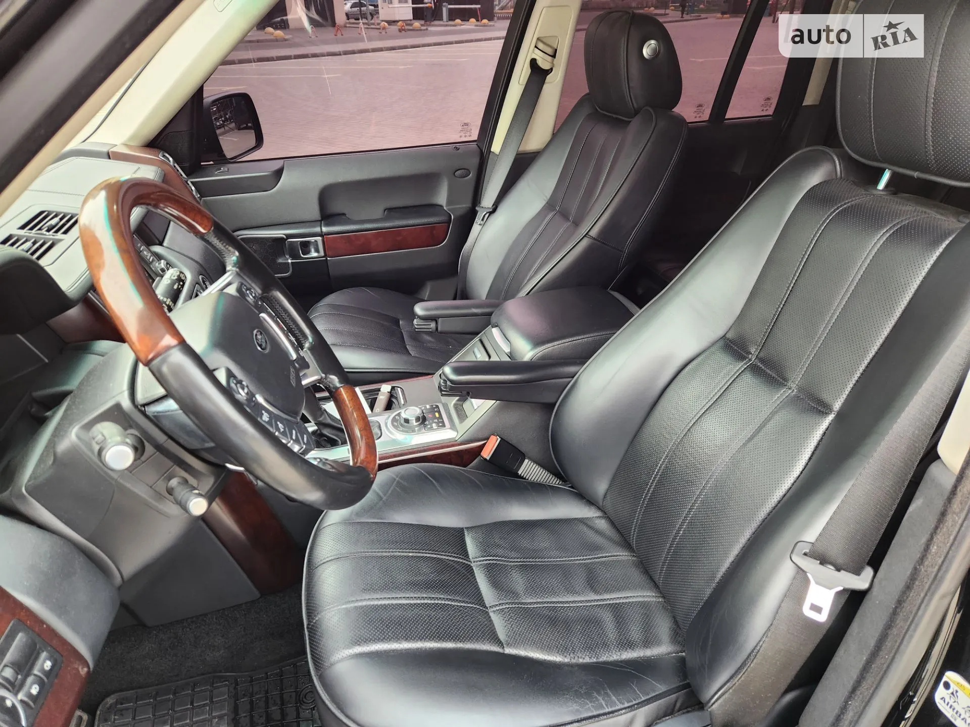 2010 Land Rover Range Rover - мініатюра 11