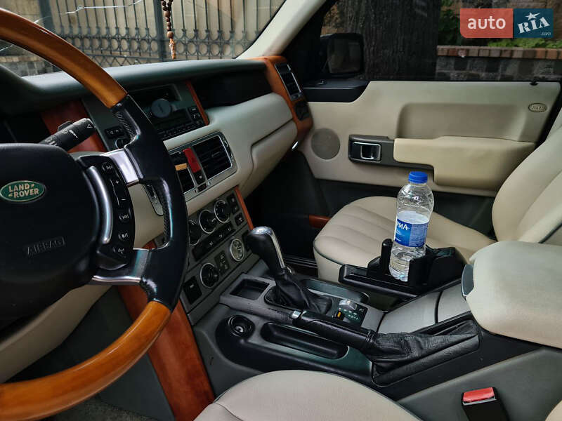 Внедорожник / Кроссовер Land Rover Range Rover 2002 в Киеве