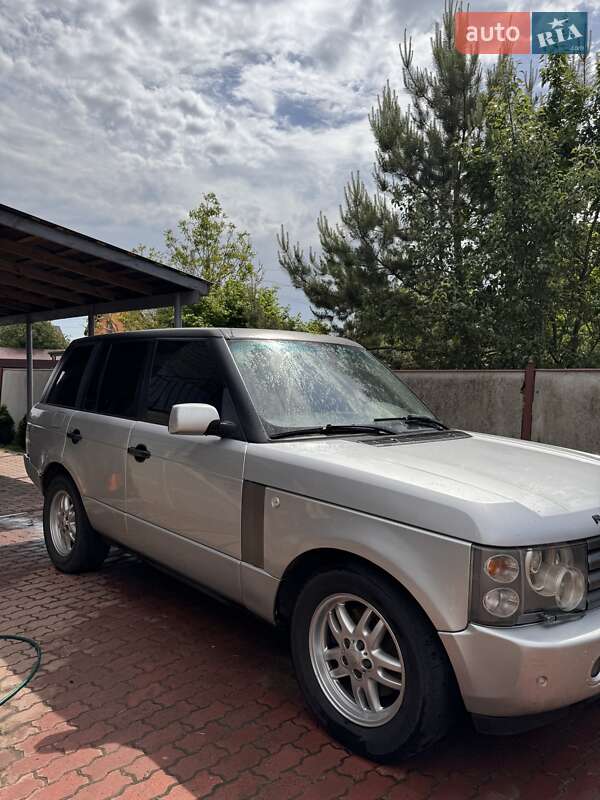 Внедорожник / Кроссовер Land Rover Range Rover 2003 в Ковеле