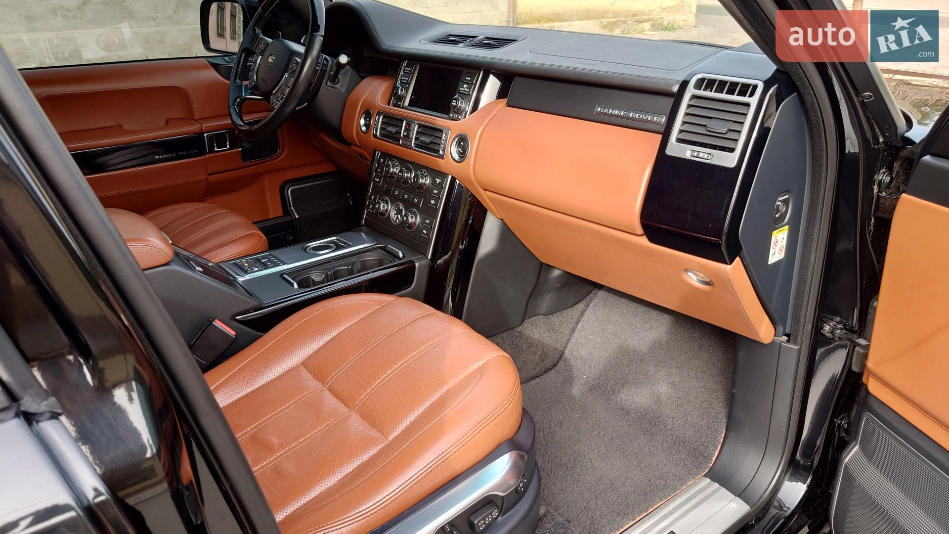 2012 Land Rover Range Rover - мініатюра 28
