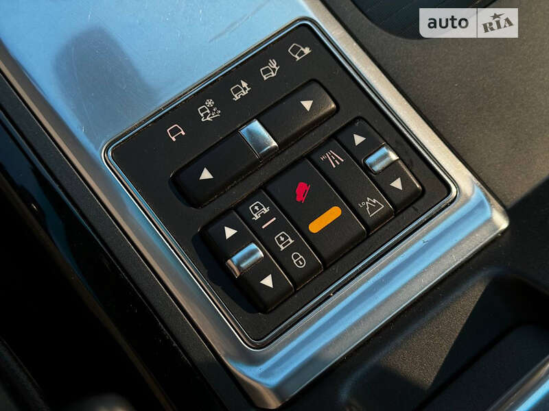 Внедорожник / Кроссовер Land Rover Range Rover 2012 в Кривом Роге