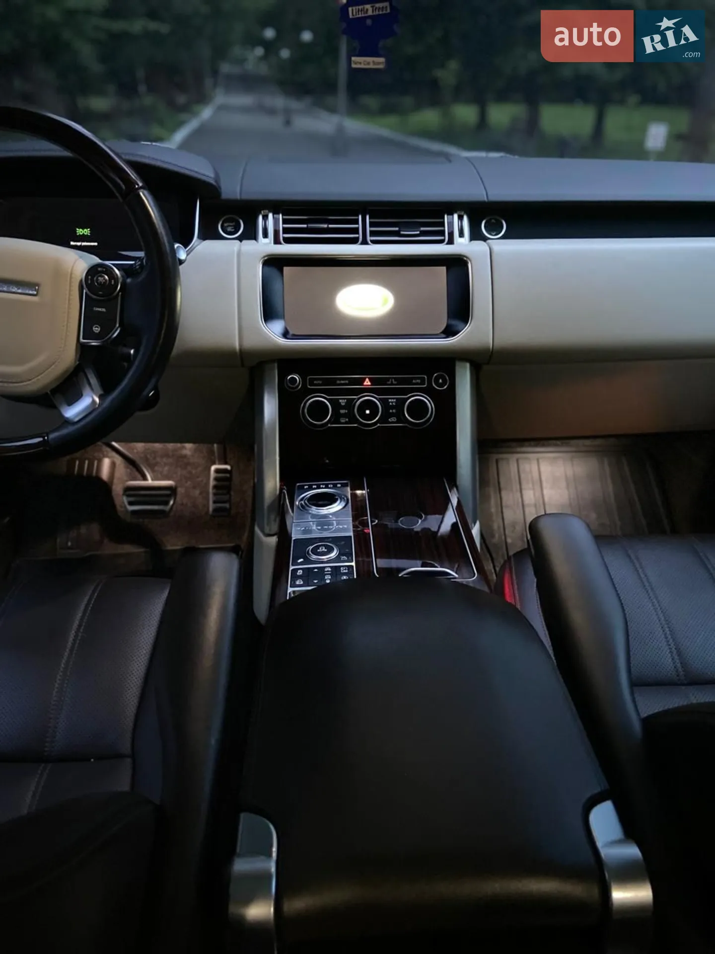 2016 Land Rover Range Rover - мініатюра 10