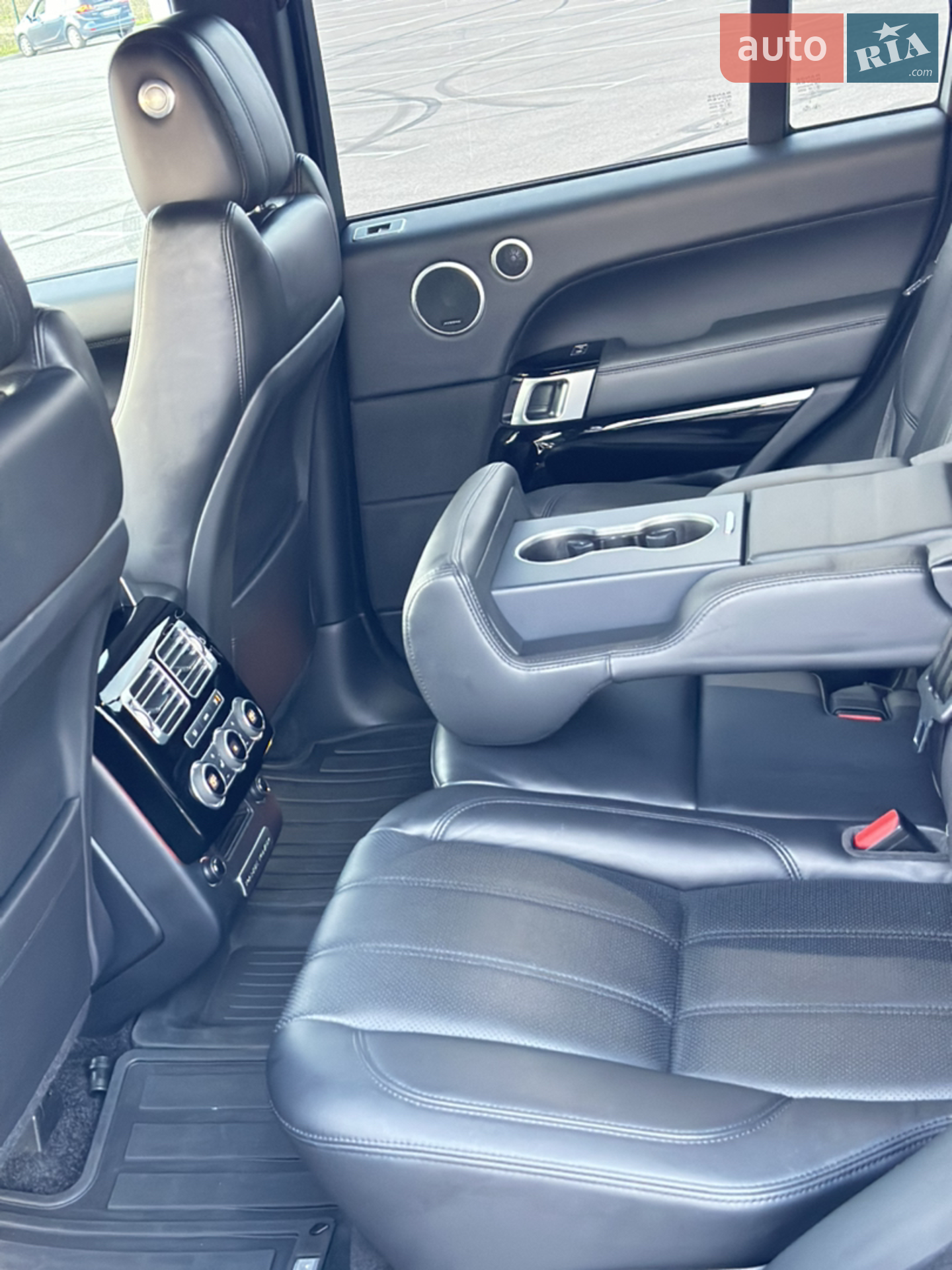 2016 Land Rover Range Rover - мініатюра 31