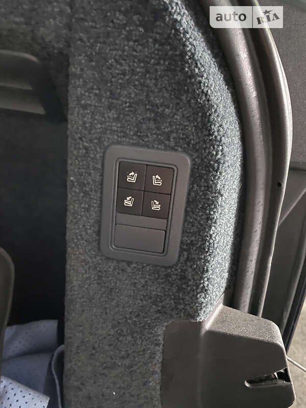 Внедорожник / Кроссовер Land Rover Range Rover 2014 в Днепре