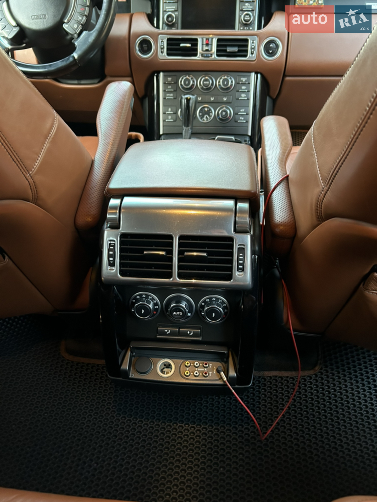 2011 Land Rover Range Rover - мініатюра 25