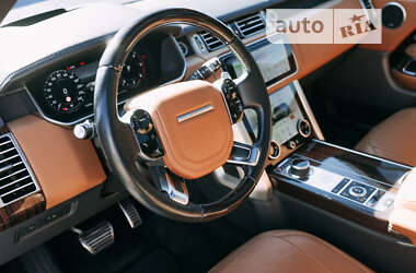 Внедорожник / Кроссовер Land Rover Range Rover 2018 в 